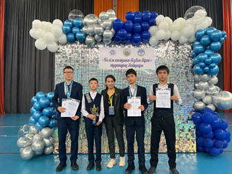 Оқушыларымыз аудандық "Білім шыңына бізбен бірге" зияткерлік байқауында командалық ІІ орын иеленді