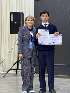 «Ұлы өнертапқыштыққа алғашқы қадам» инновациялық идеялар байқауының қалалық кезеңінде 9-сынып оқушысы Нұрғали Бексұлтан ІІІ  орын иеленді. Жетекшісі: Нәлібай Г., Фархат Б.